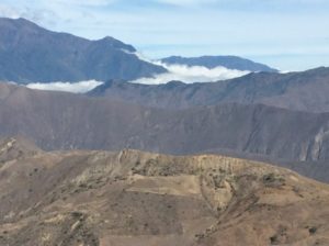 The valley of is a classic example of rain shadow. All through mist from the Pacific comes to the brink ov the valley and stops.