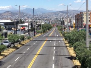 ....and pulling into the City. It was Sunday and the middle lanes were closed to traffic and loaded with bikes, peds and dog walkers.