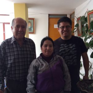 Anibal, Liria and Francisco Romero were a great help in getting the glass for the computer.